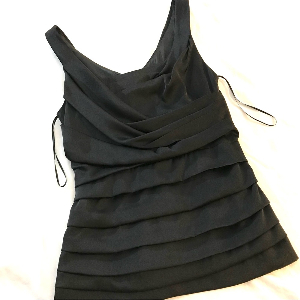Vintage Express horizontal silky pleated top